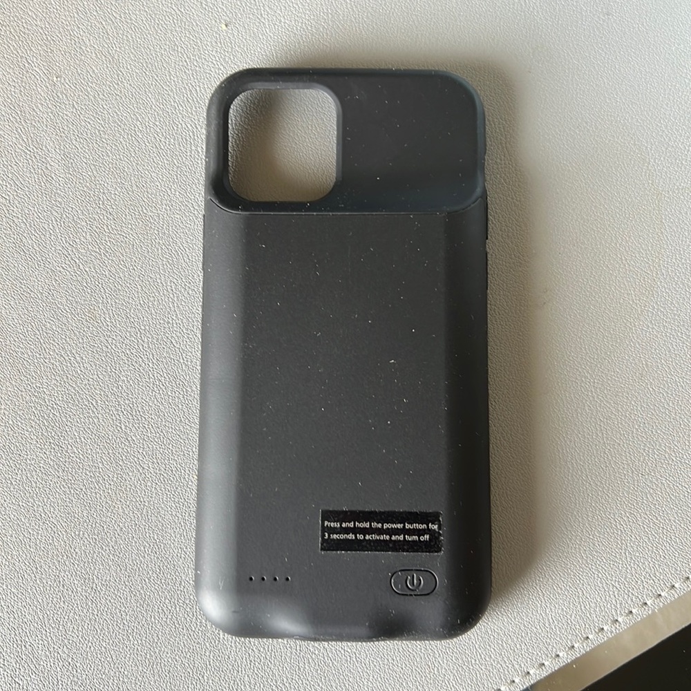 iPhone 12 Pro Battery Charging Case - Never Used!